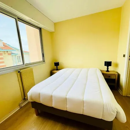 Eugenie - 2 Pieces Pour 4 Personnes 02 Appartement